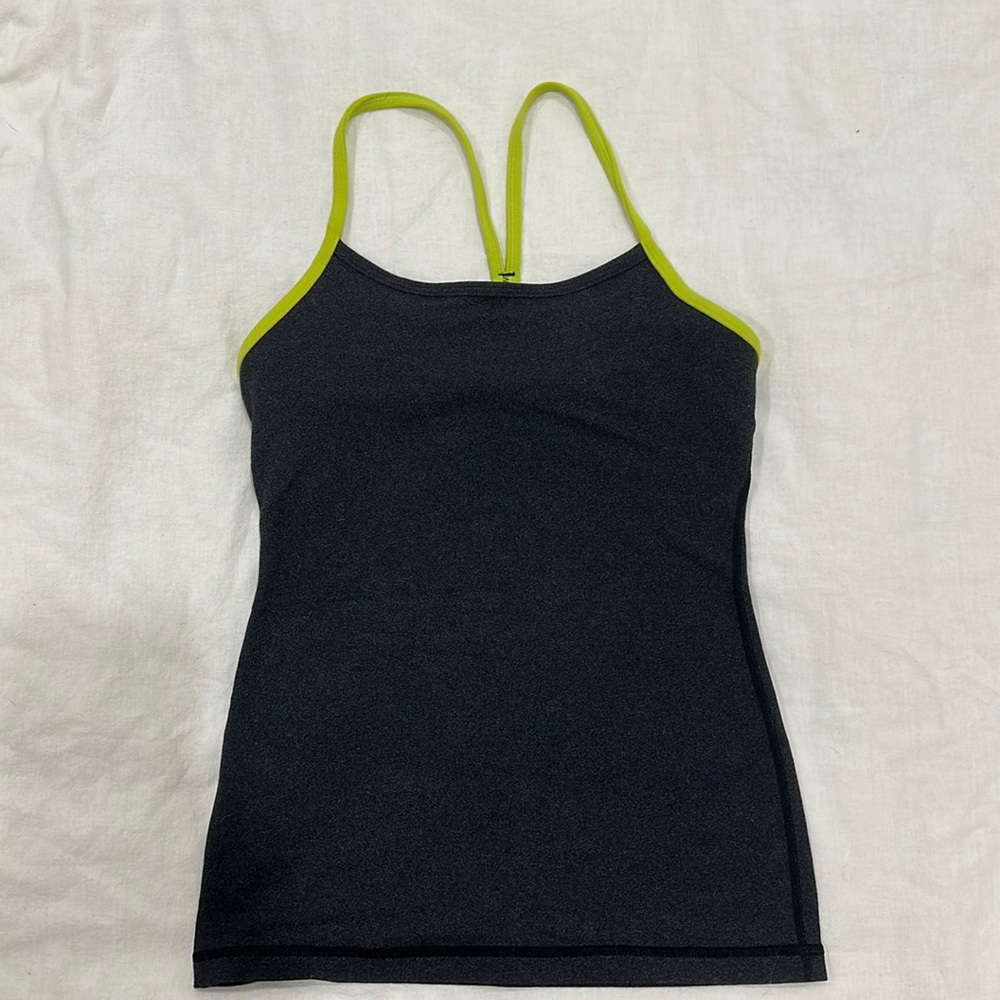 LULULEMON TANK